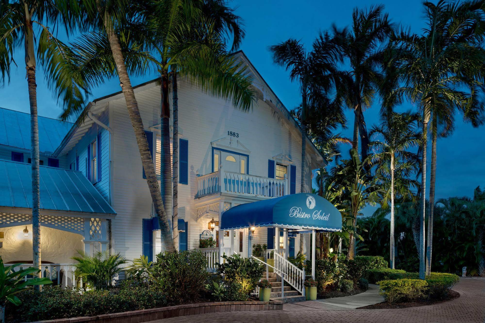 Olde Marco Island Inn And Suites ภายนอก รูปภาพ